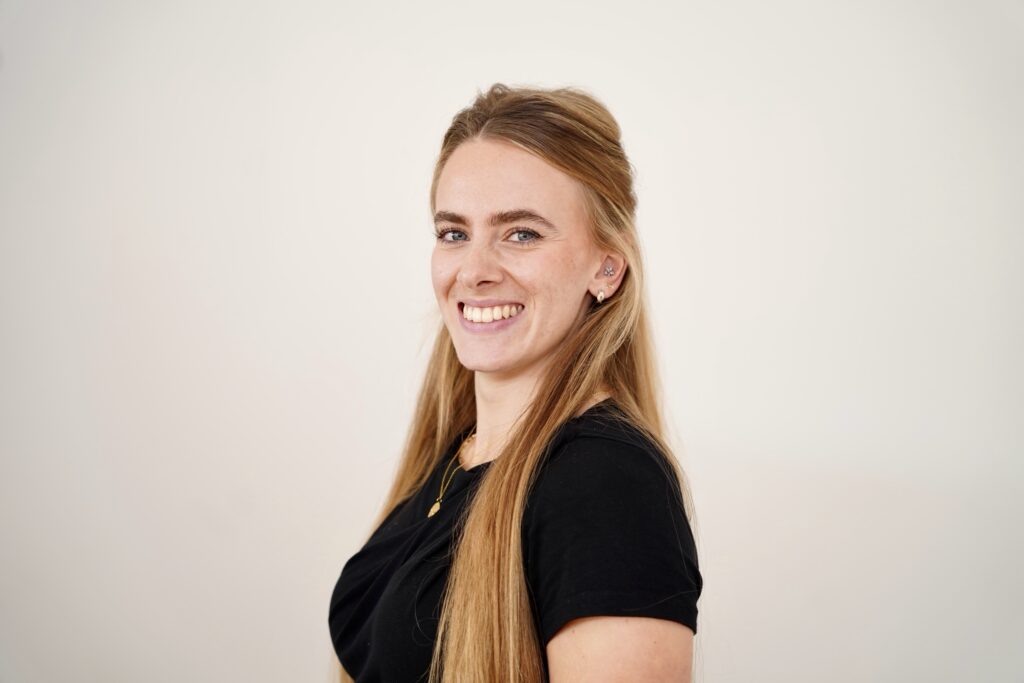 Selina Berg – Immobilienfotografin, Berg Elevate